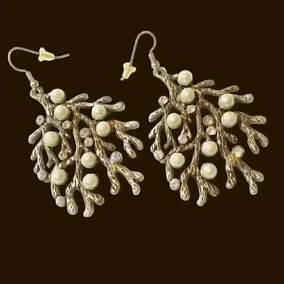 Unknown Jewelry - Unique Drop Earring PEARLS and BRANCHES Rhinestones GOLD/SILVER/COPPER Dangle